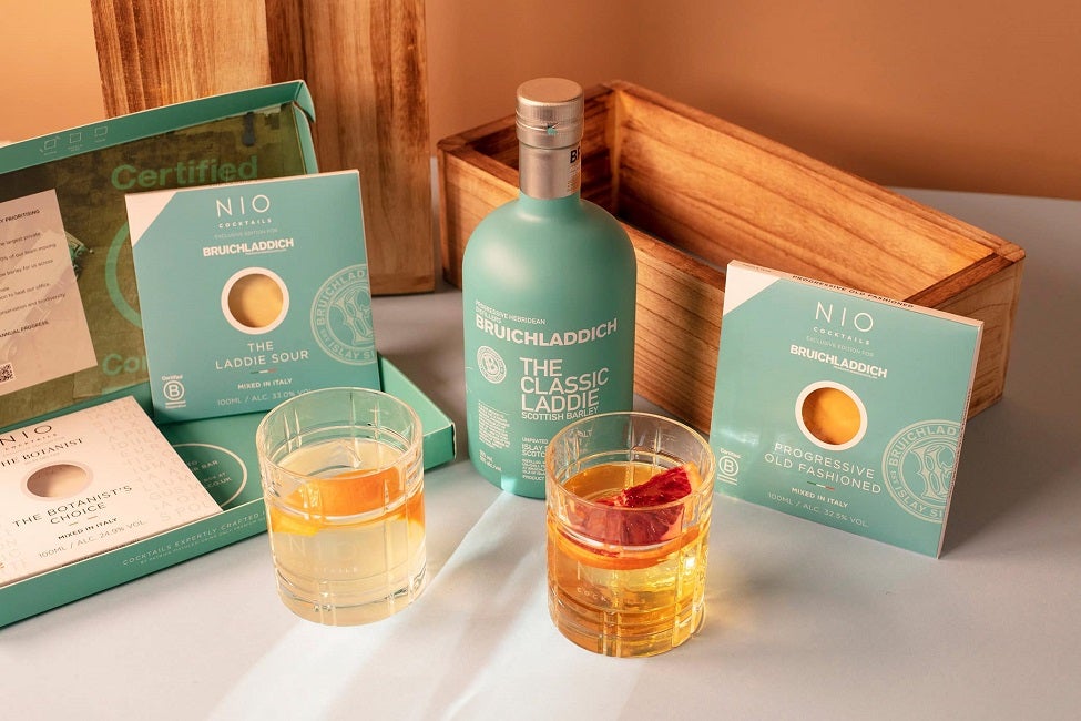 NIO Cocktails Bruichladdich and The Botanist Cocktail Box collection