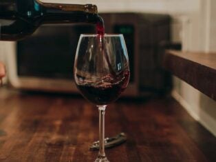 French police make arrests over ‘fake Bordeaux wine’