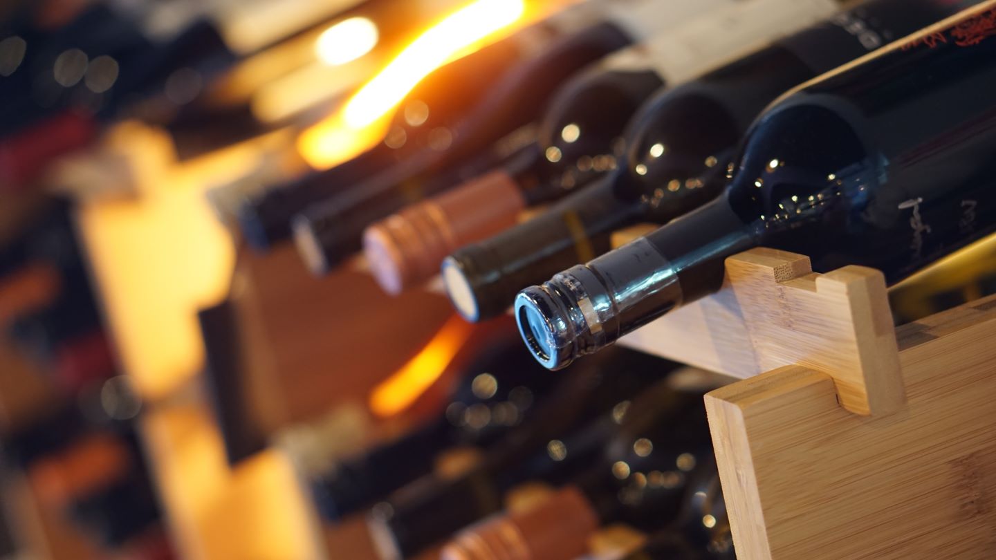 Staff set for strike at UK wine bottler Encirc