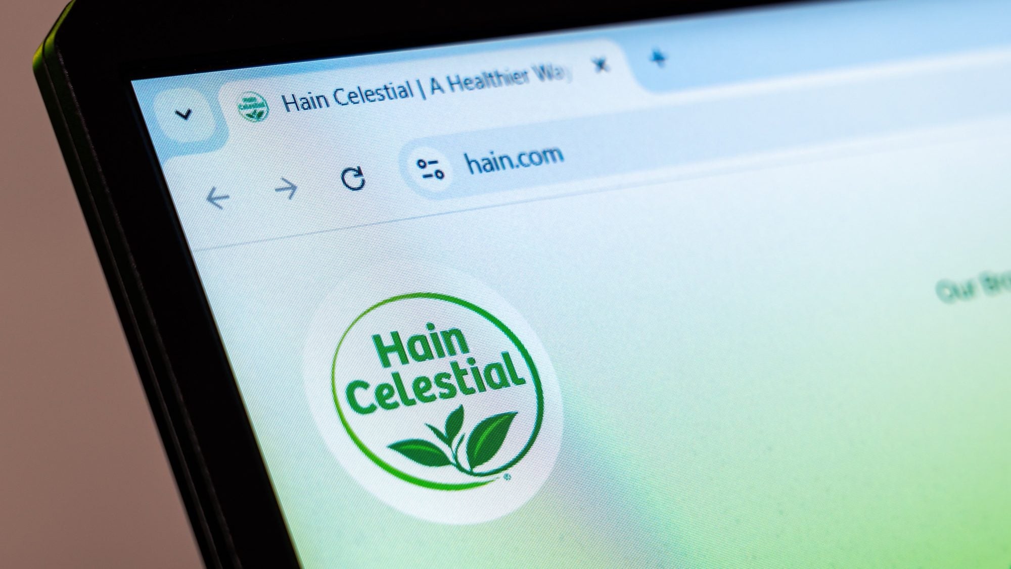Hain Celestial to review options, CEO exits
