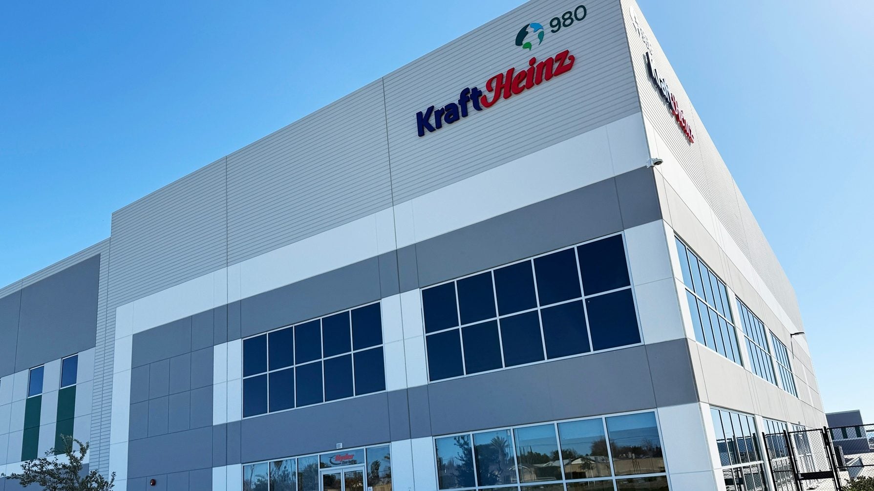 Kraft Heinz mulls “strategic” options